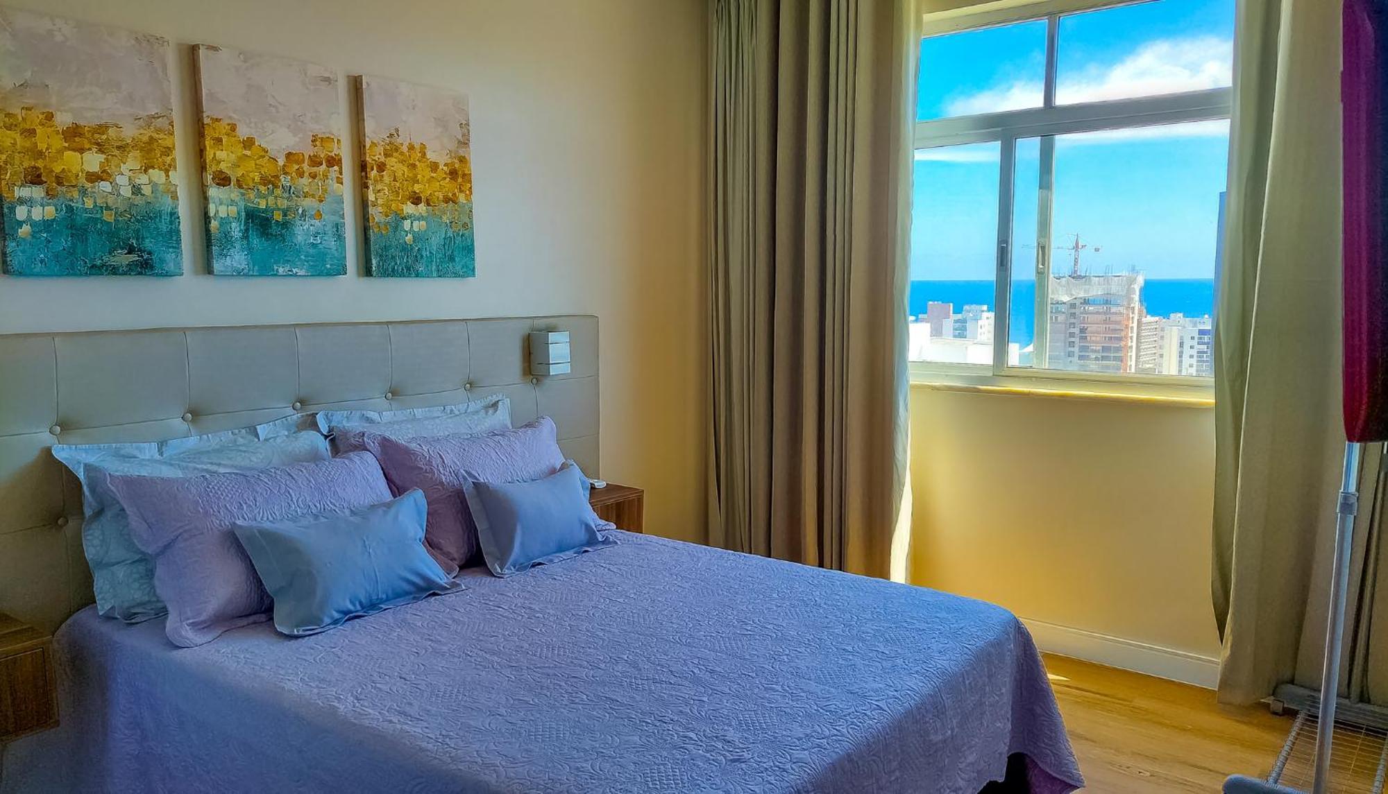 Apartamento Vista Mar, Recem Reformado, Otima Localizacao